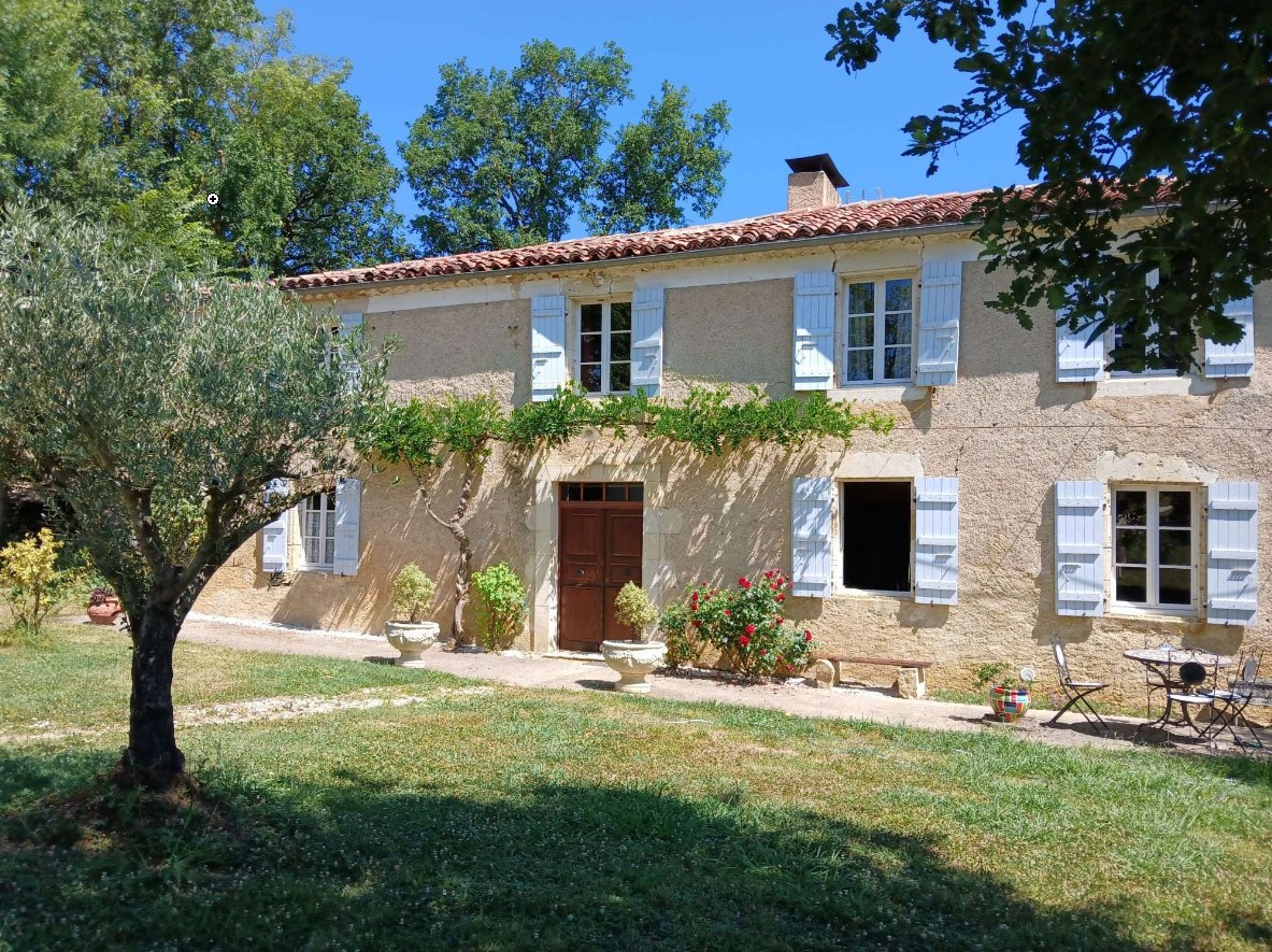Immobilier à Auch dans le Gers – maison gasconne et patrimoine