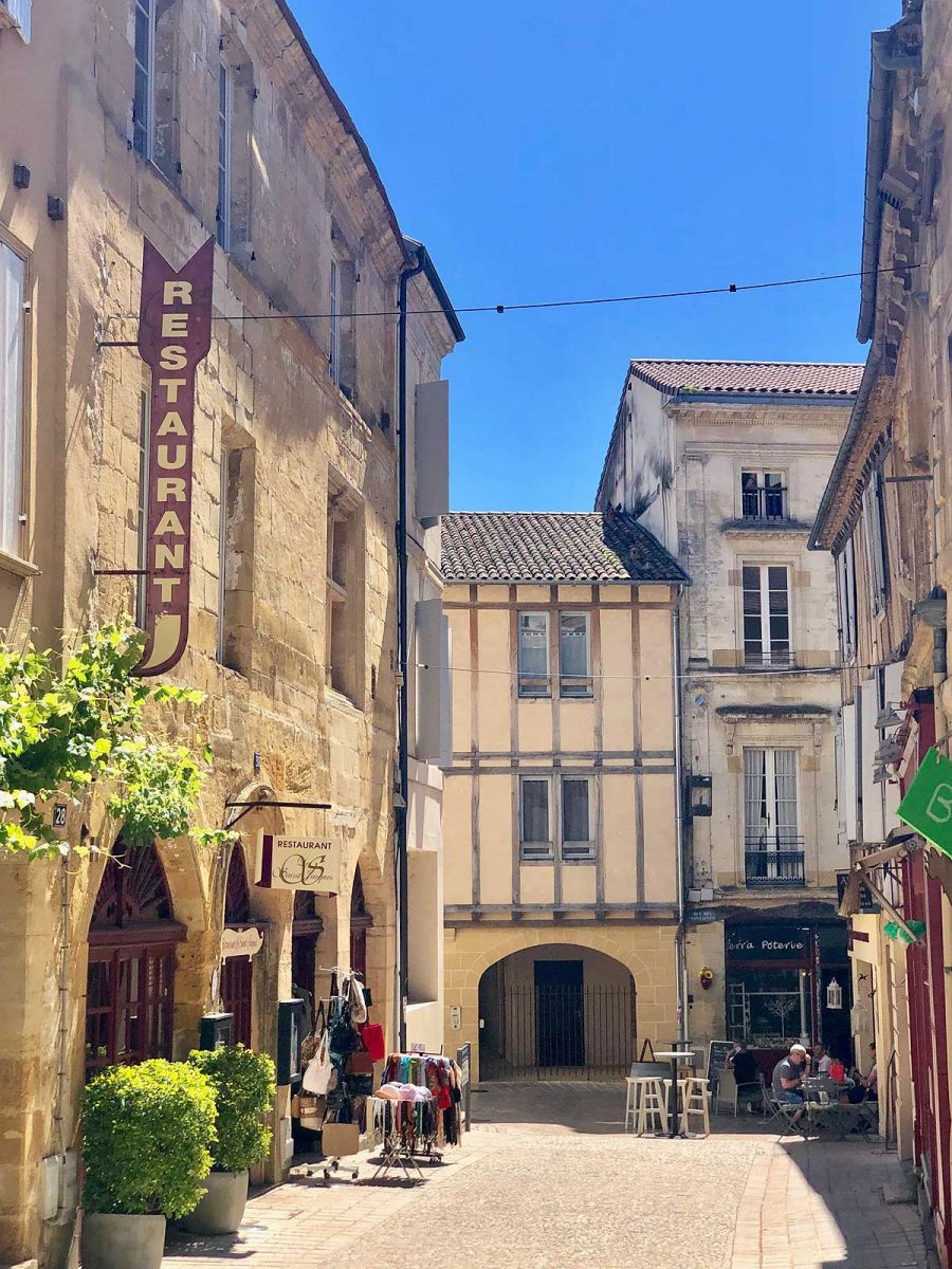Centre-ville de Bergerac en Dordogne, secteur immobilier de Carole Rezaï