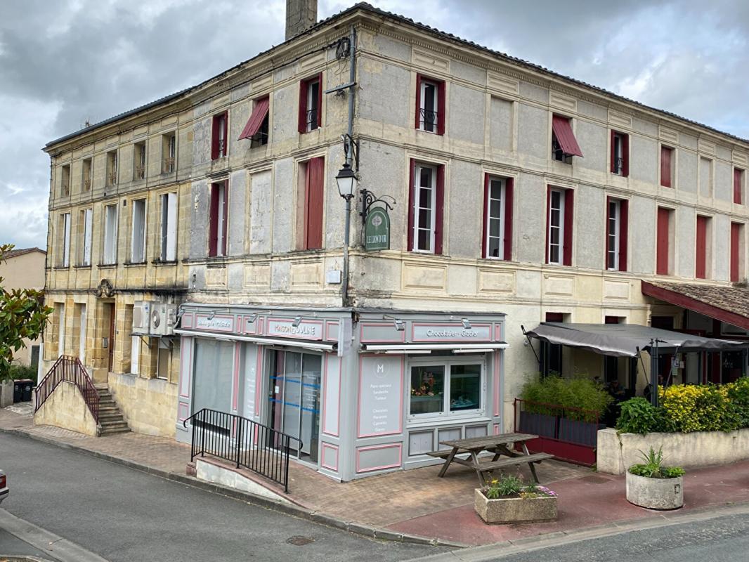 Murs commerciaux et commerces à Créon