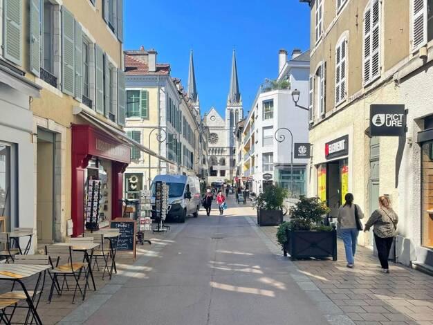 Immobilier à Pau dans le Béarn – situation financière et vente du bien
